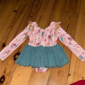 Cheeky plum leotard, size 4t